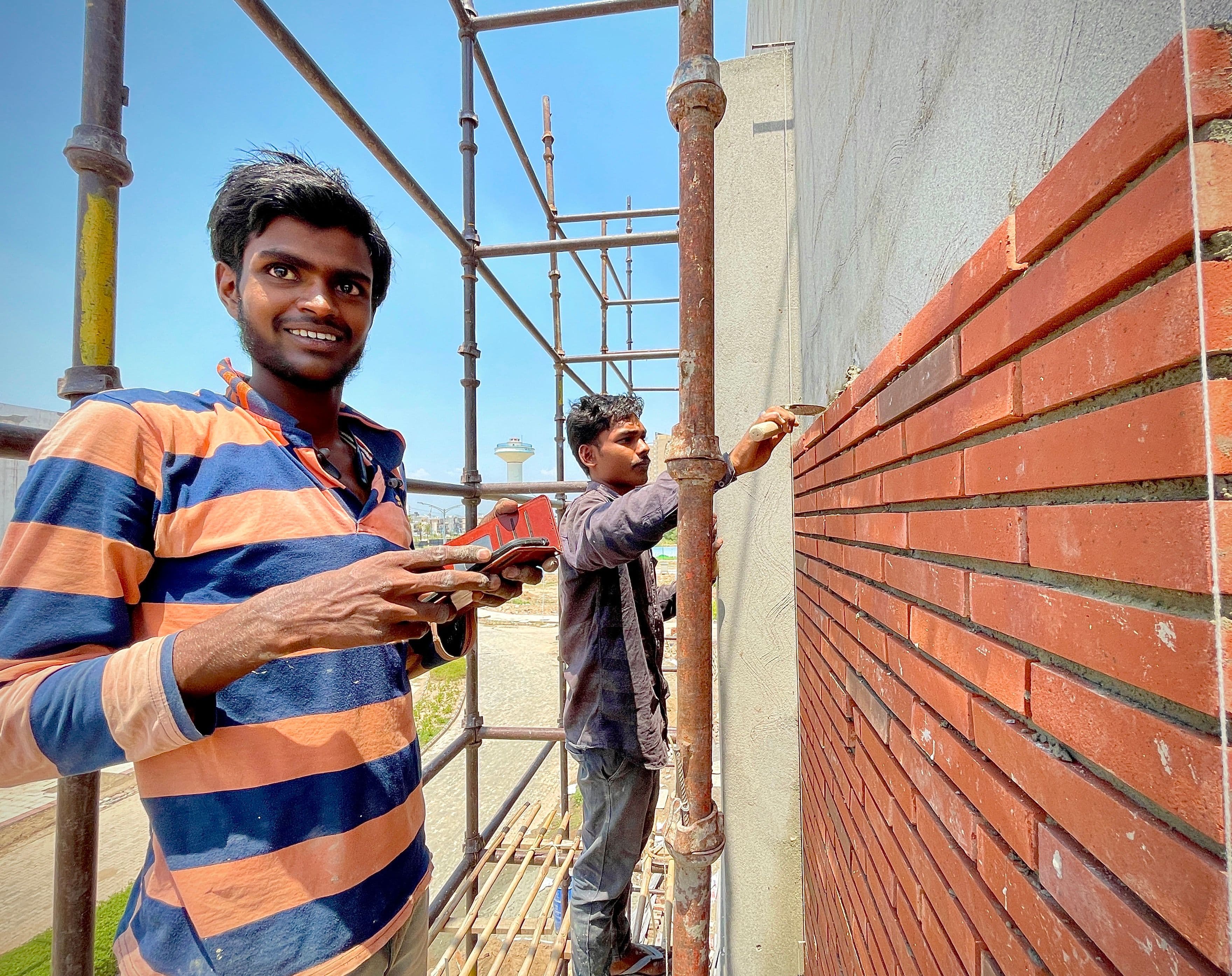 Shengli finished trade details — window and door installation